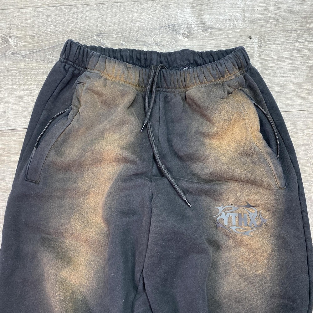 Elevation Church YTHX Sweat Shorts Men's XL Wide Leg Fleece Black Y2K streetwear - Picture 3 of 10